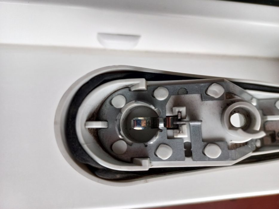 Плата заднього ліхтаря Ford Focus 2 універсал