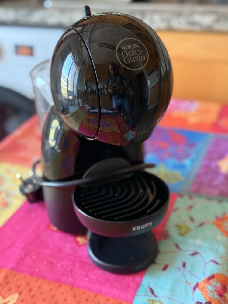Máquina café Dolce Gusto