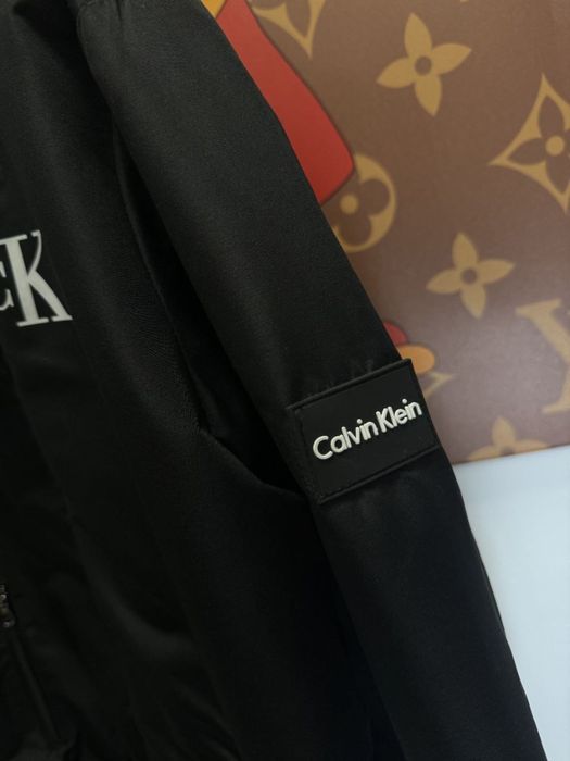 ЦЕНА ТАКОЙ 4500! Мужская ветровка Calvin Klein куртка весна кельвин