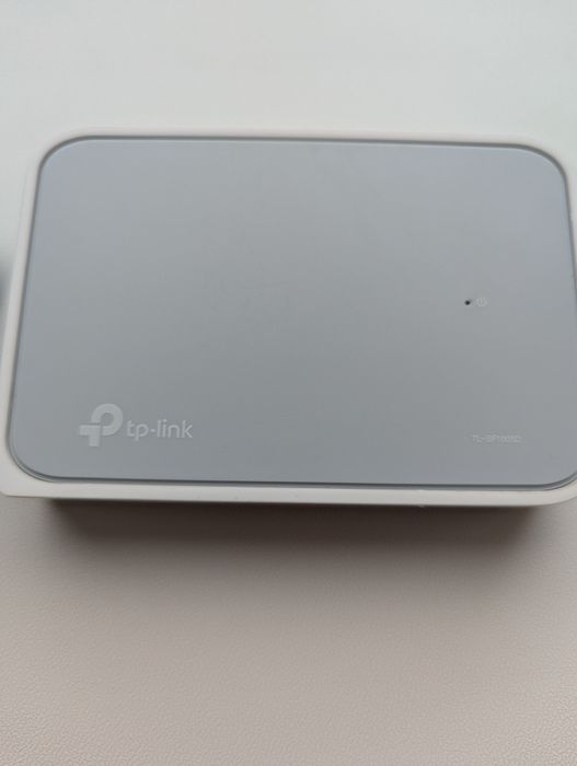 Комутатор TP-LINK TL-SF1005D 5*100Мбіт/с