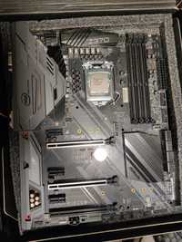 Комплект Intel i7 8700k Asrock z370 Extreme 4