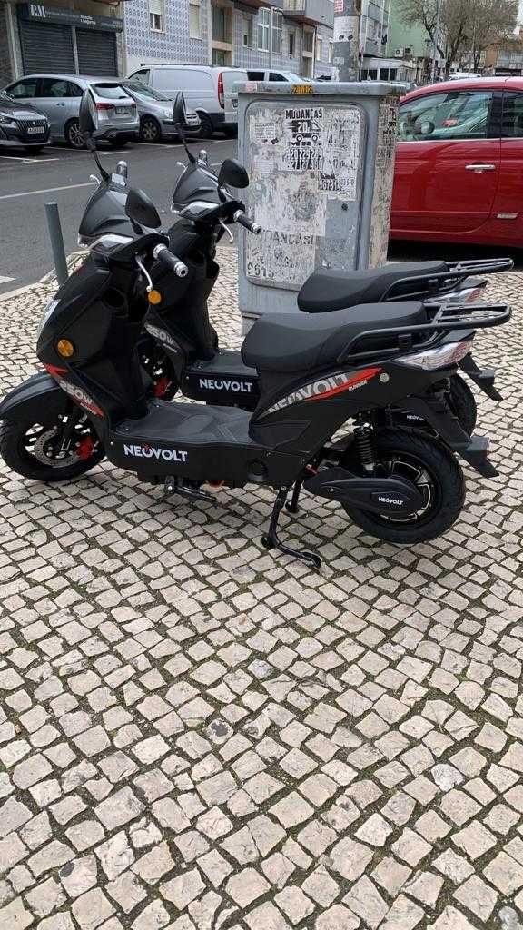 ALUGUEL DE SCOOTER ELÉTRICA - ELECTRIC MOPEDS RENT