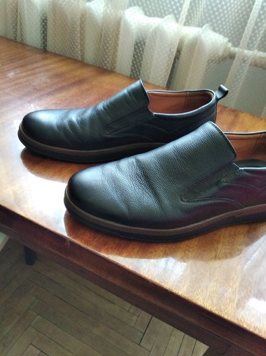 Продам.,туфлі шкіряні