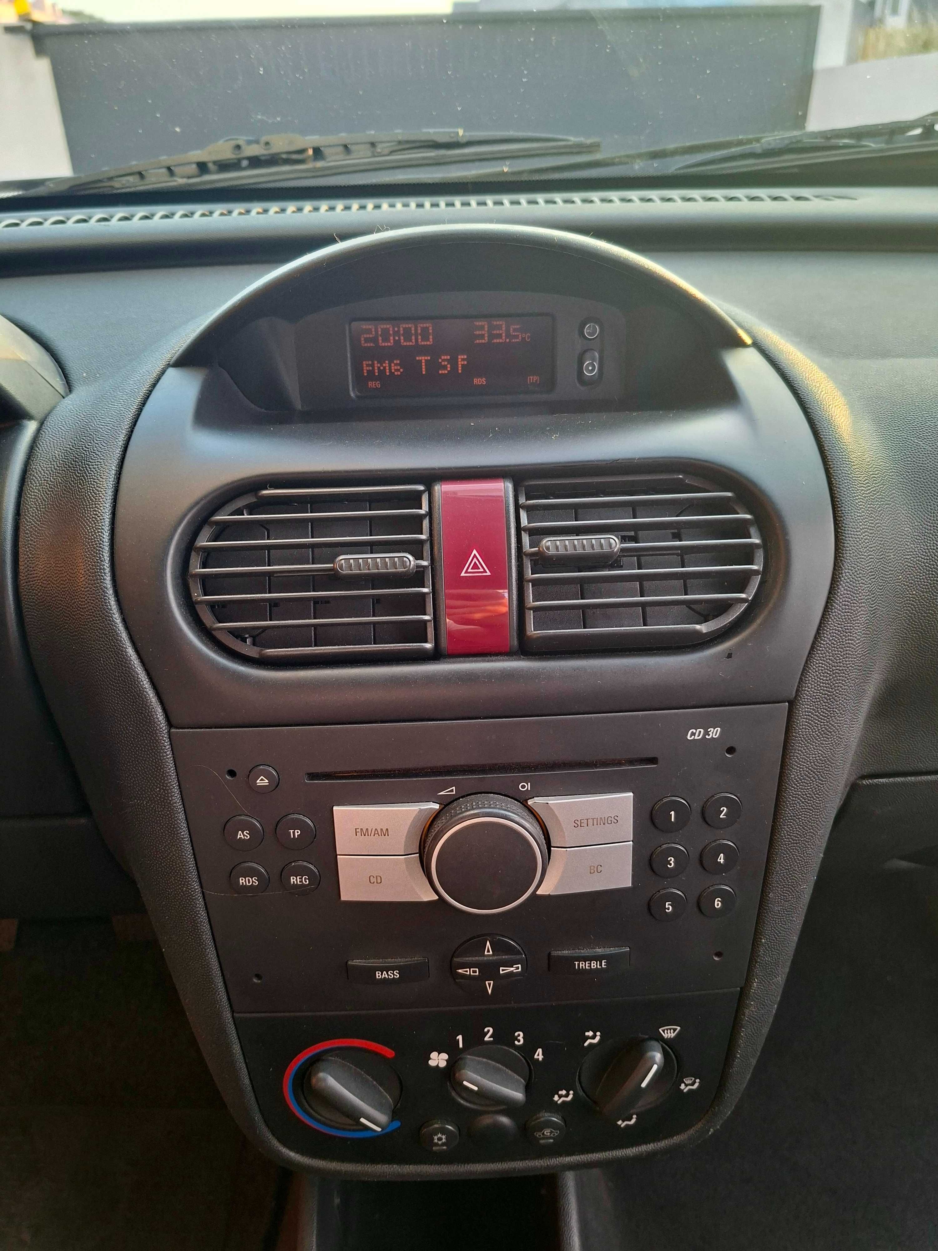 Carrinha Opel Combo impecável_Muito estimada_Pronta a trabalhar_164mil