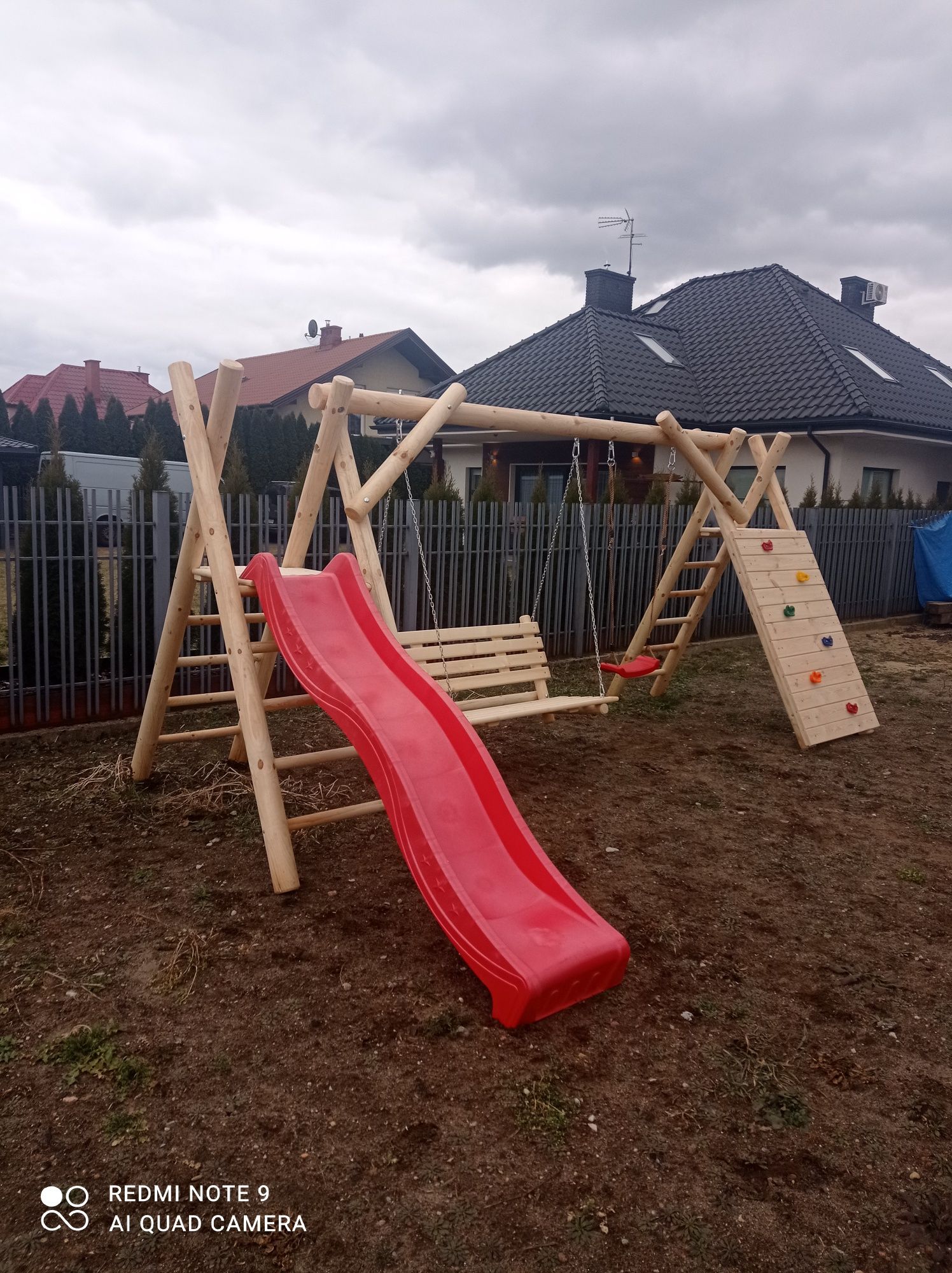 Huśtawka ogrodowa plac zabaw meble ogrodowe