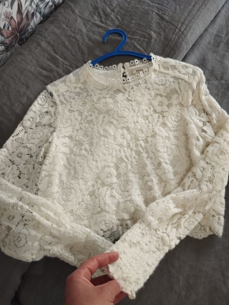Blusa em renda Fracomina tamanho S