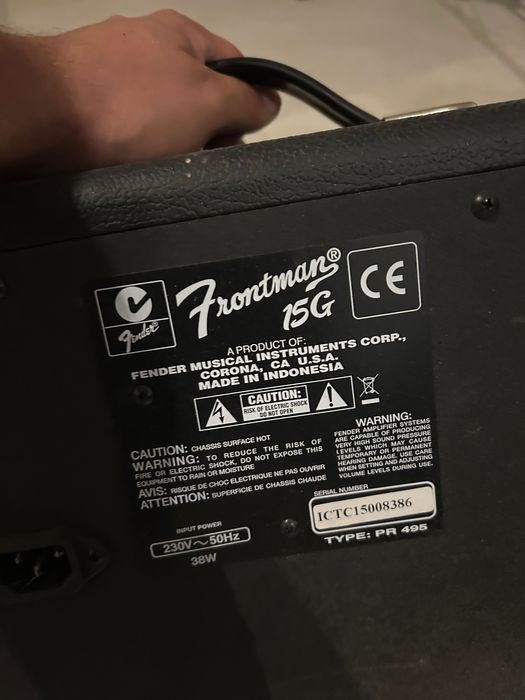 Amplificador Fender Frontman 15G como Novo