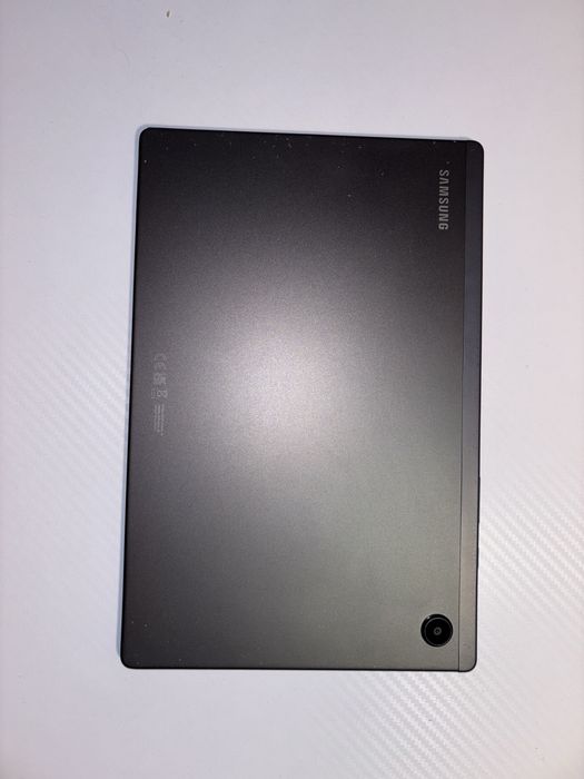 Tablet samaung galaxy A8 w idelanym stanie