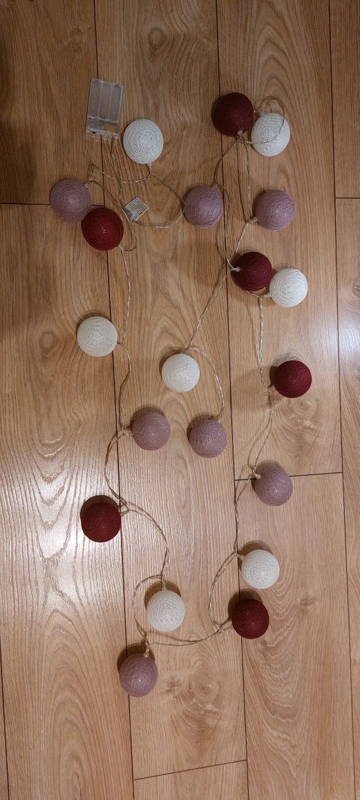 Lampki na baterię cotton balls
