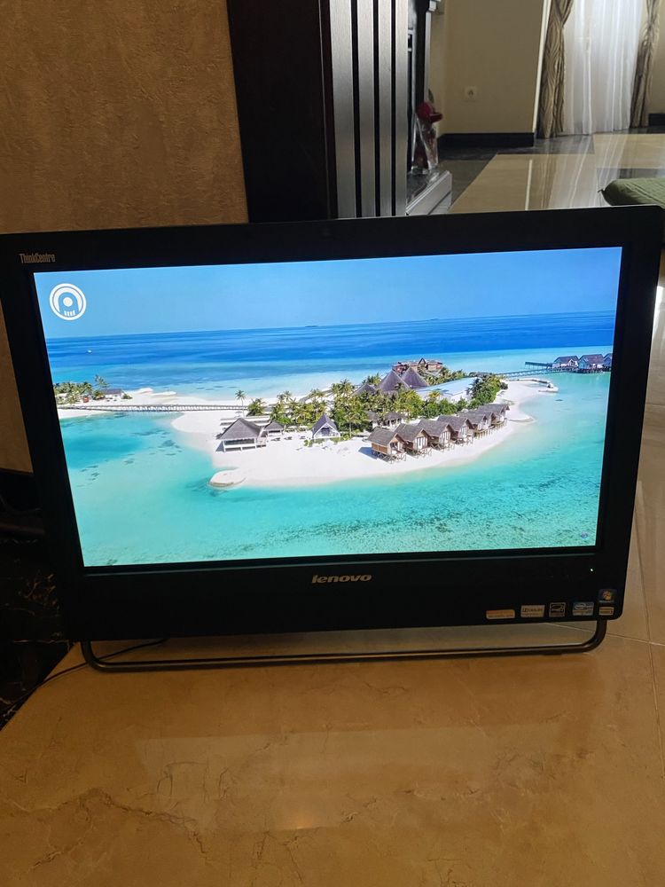 Моноблок Lenovo ThinkCentre M92z 23" (i5-3470S/DDR3 8GB/SSD 240GB)