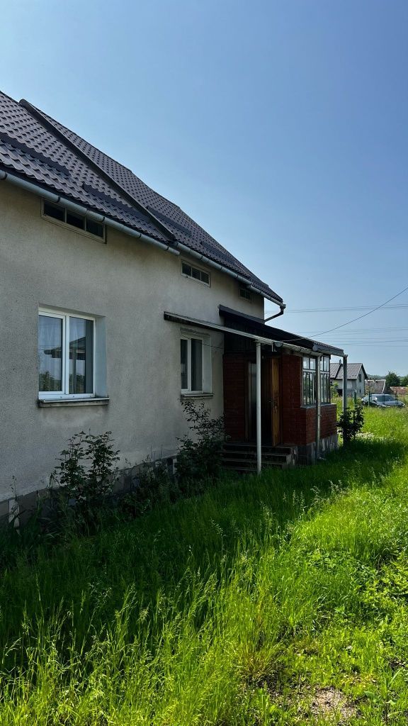 Будинок біля Львова
