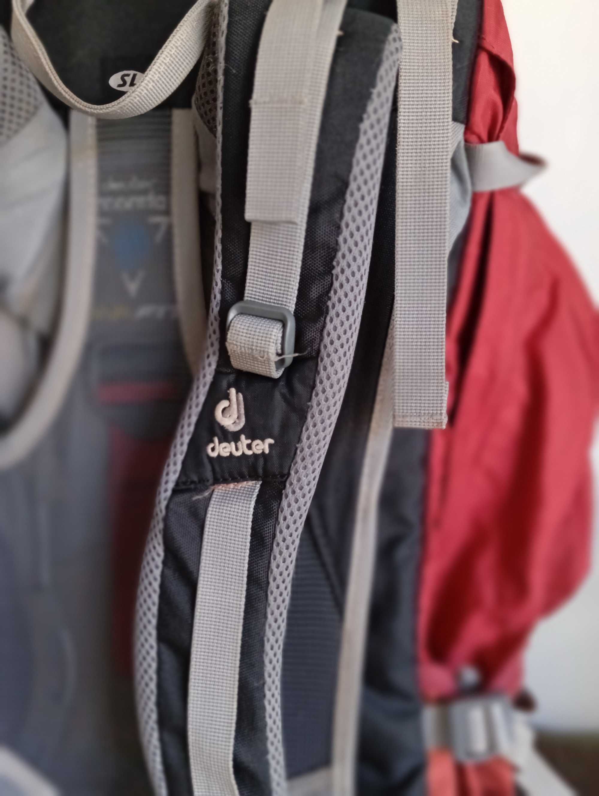 Mochila Deuter Futura 30L Roja