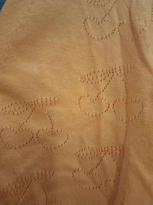 Sweterek rozmiar 110