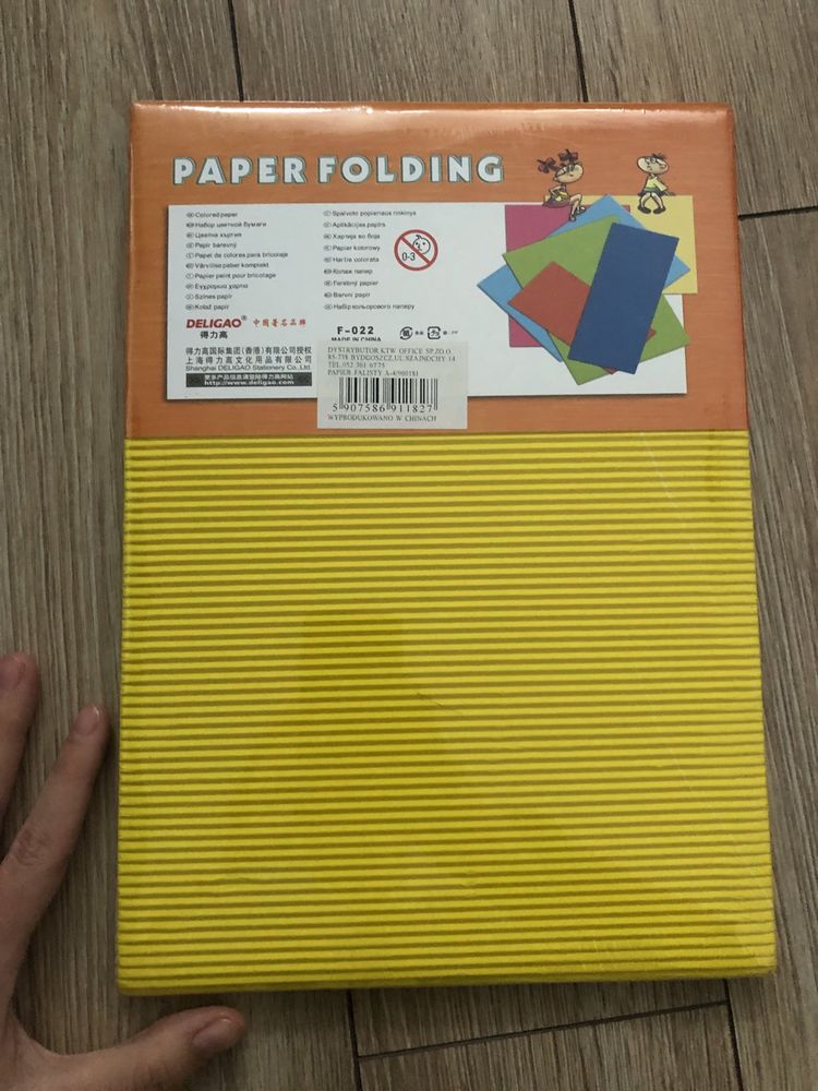 Papier falisty kolorowy A4