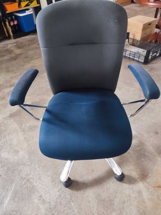 Cadeira de escritório  ergonómica