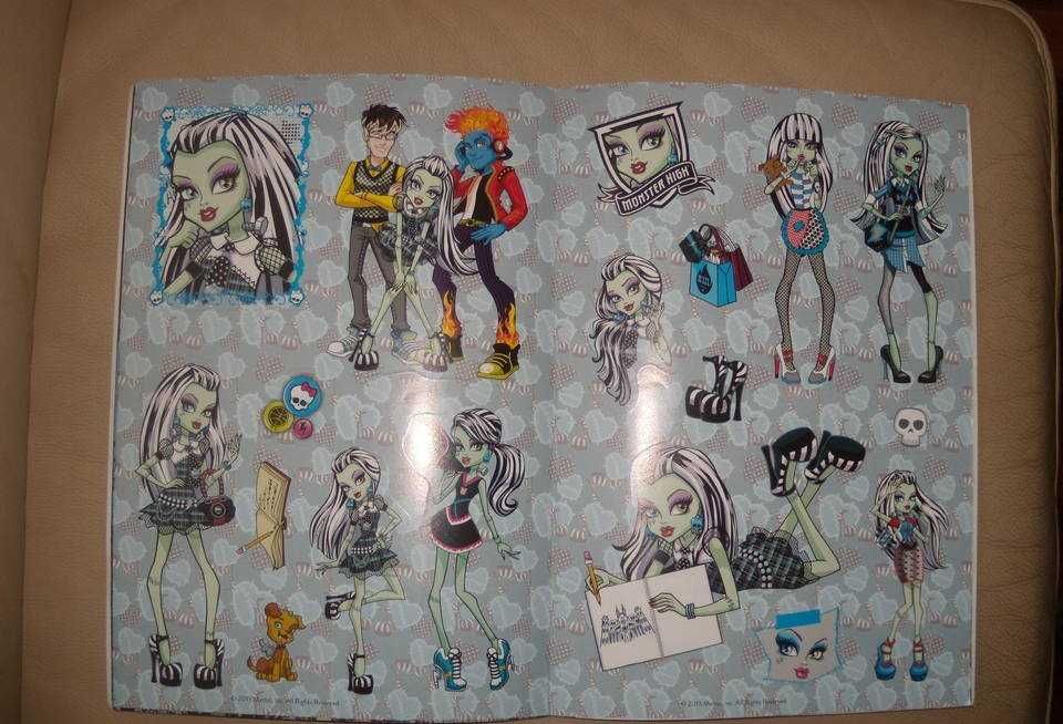 Shape Puzzle Monster High 150 elementów Frankie Stein