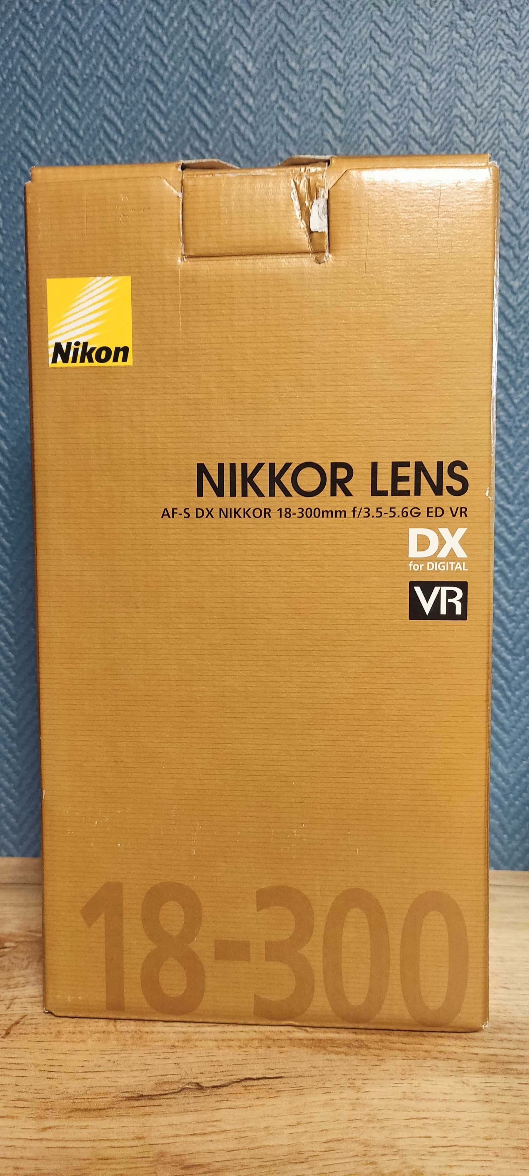 Nikon Nikkor 18-300mm f/3.5-5.6G ED VR AF-S DX