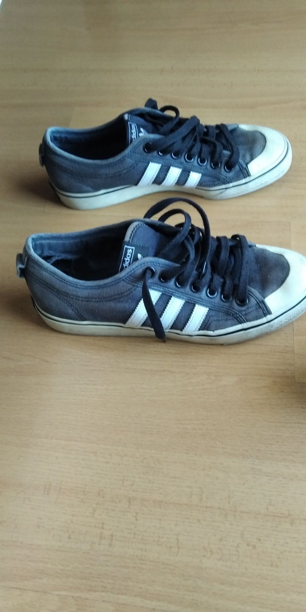 Tênis adidas preto