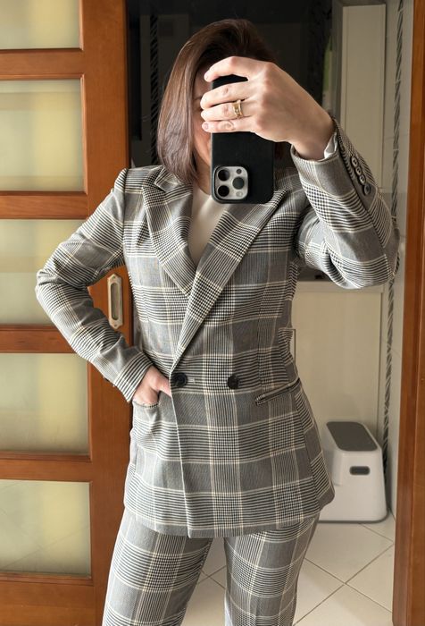 Костюм фірми H&M