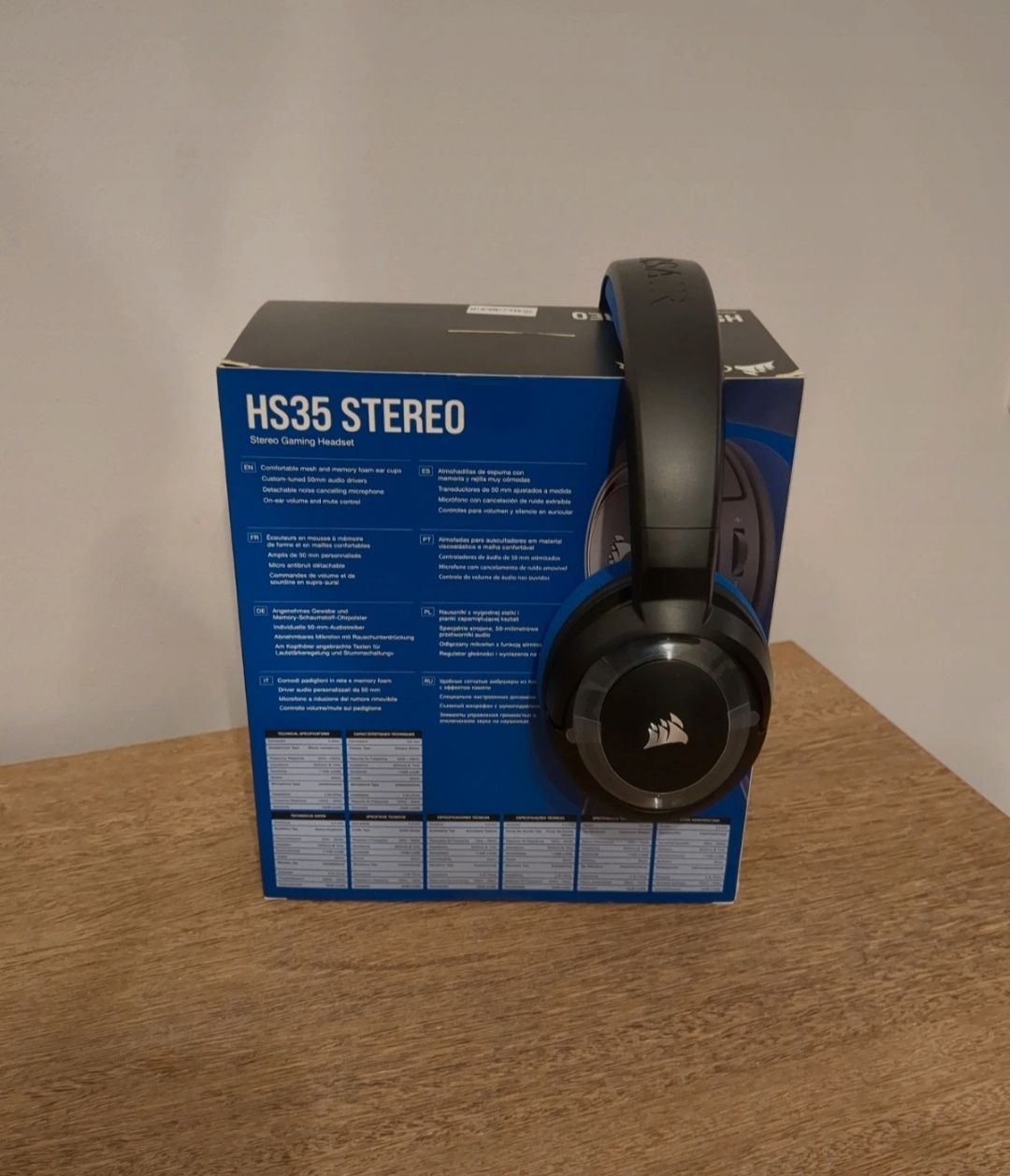 Headphones Corsair HS35