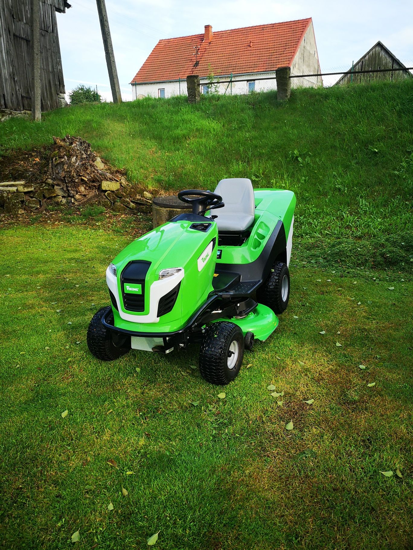 Traktorek kosiarka Viking STIHL MT 5112.1 Z