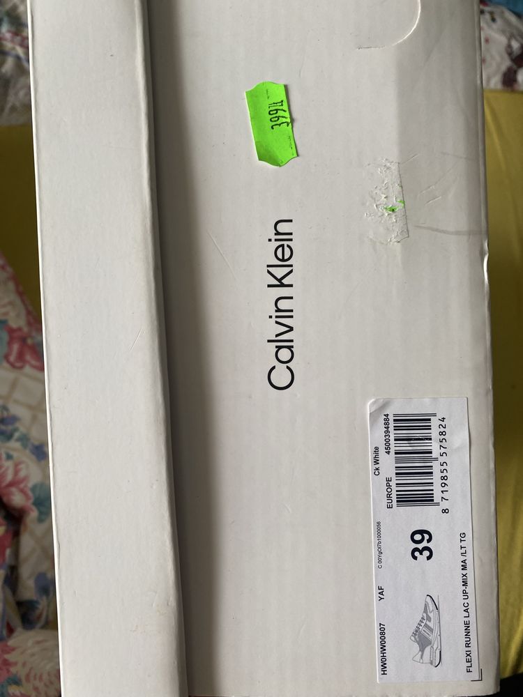 Calvin Klein Zupelnie nowe adidaski sneakersy Calvin Klein rozmiar 39