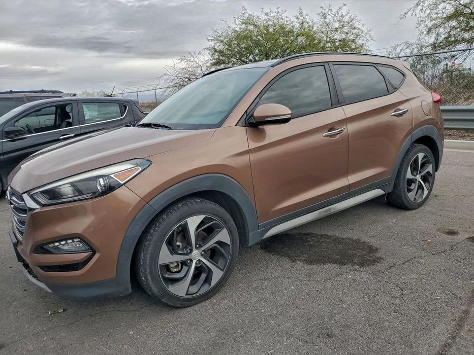 Hyundai Tucson Jeden właściciel w USA, świetny stan auto w transporcie do PL