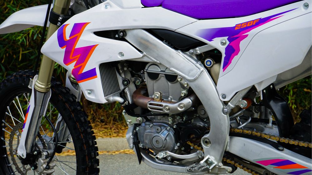 Yamaha YZF 250 50 anos