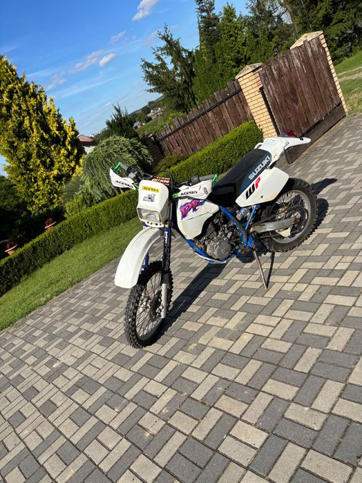 Suzuki dr 350 zarejestrowana opłacona