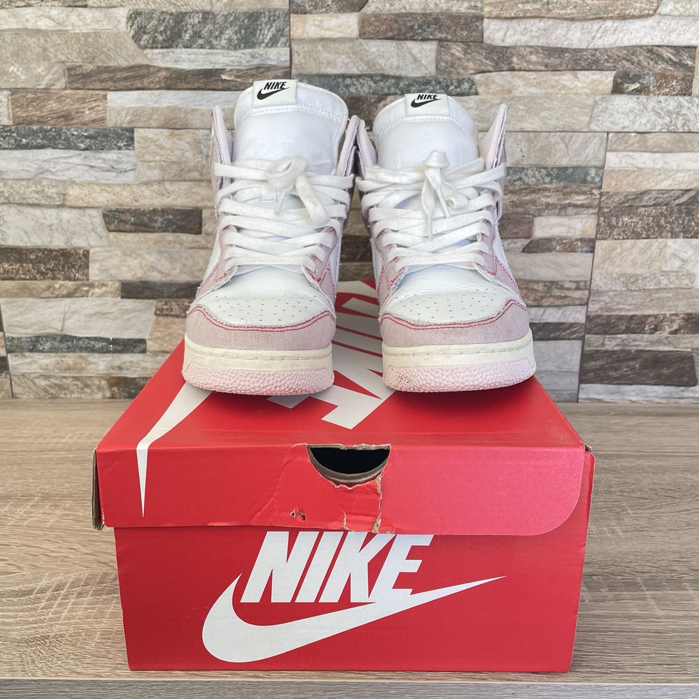 Nike Dunk High 1985 barely rose