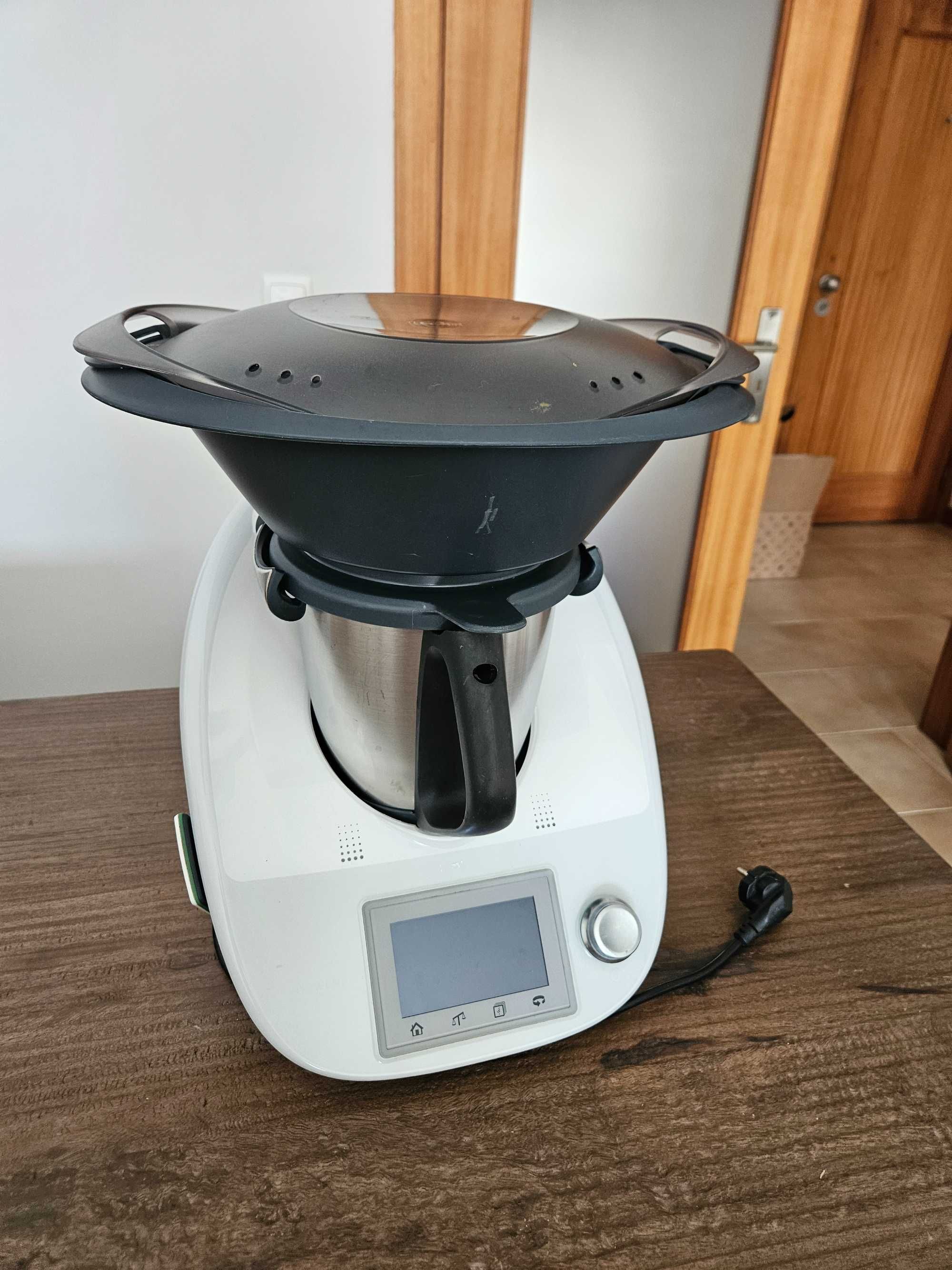 Vendo Bimby Tm5 em excelente estado