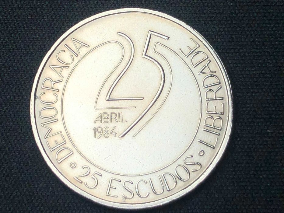 25 escudos 1984 - 25 Abril 1974