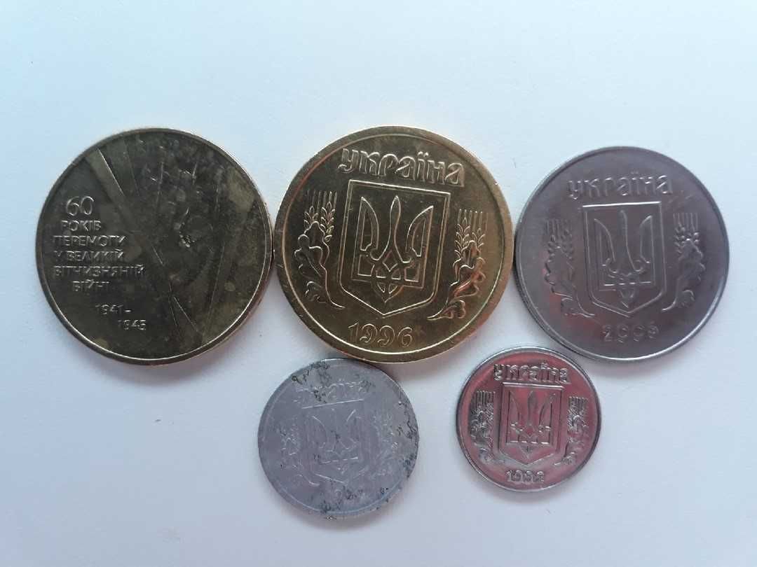 Продам лот монет Украины