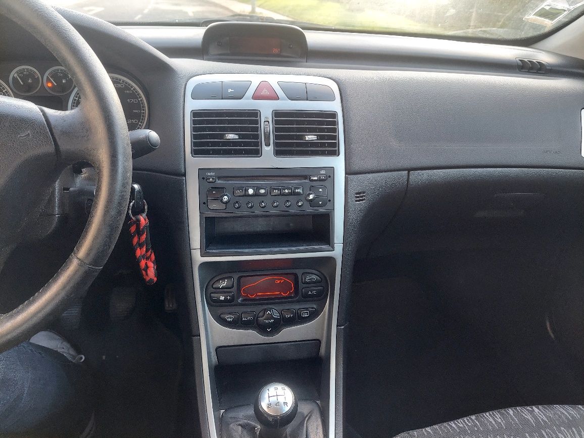 Peugeot 307 1.4i