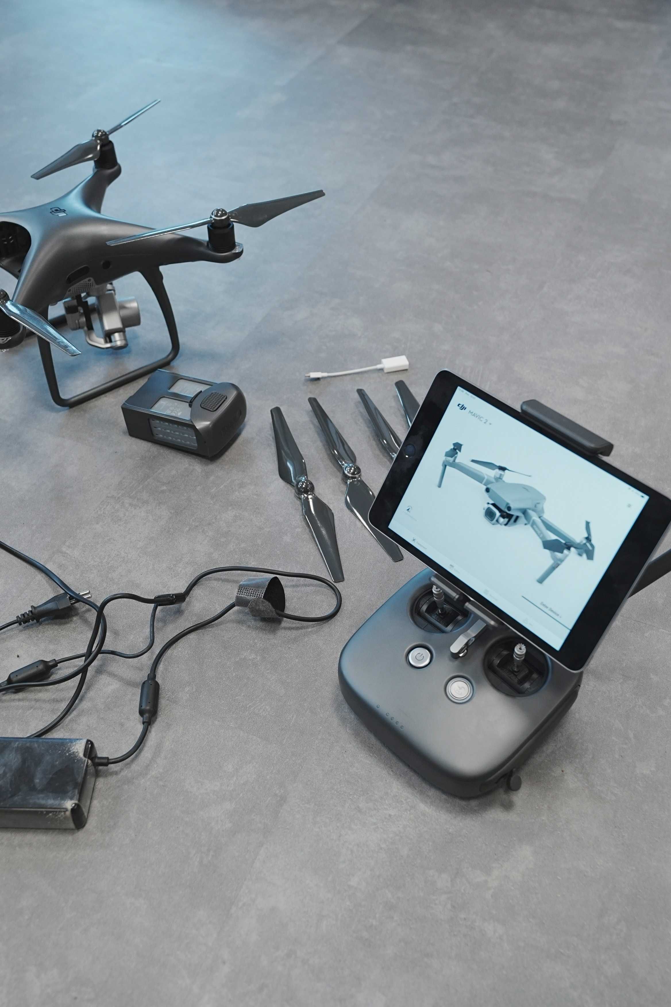Dron DJI Phantom 4 Pro + Obsidian Edition + Tablet