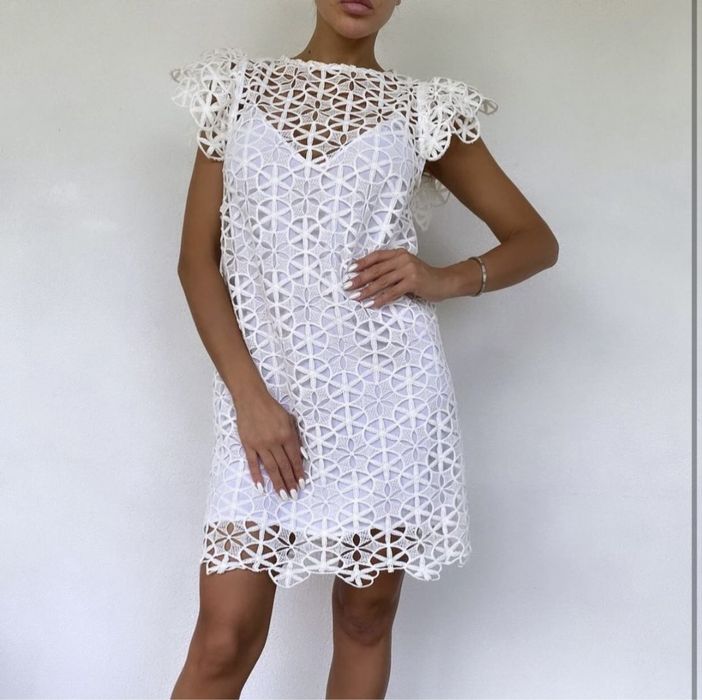 Платье привезено из Италии