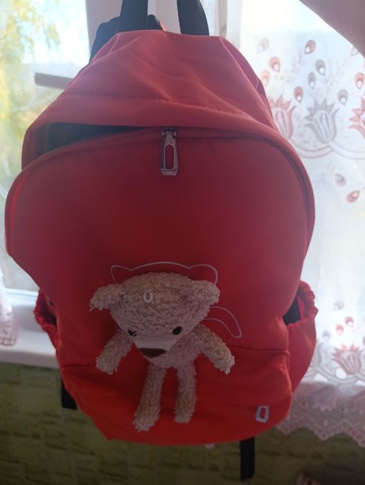 Продам рюбзак для дівчінки