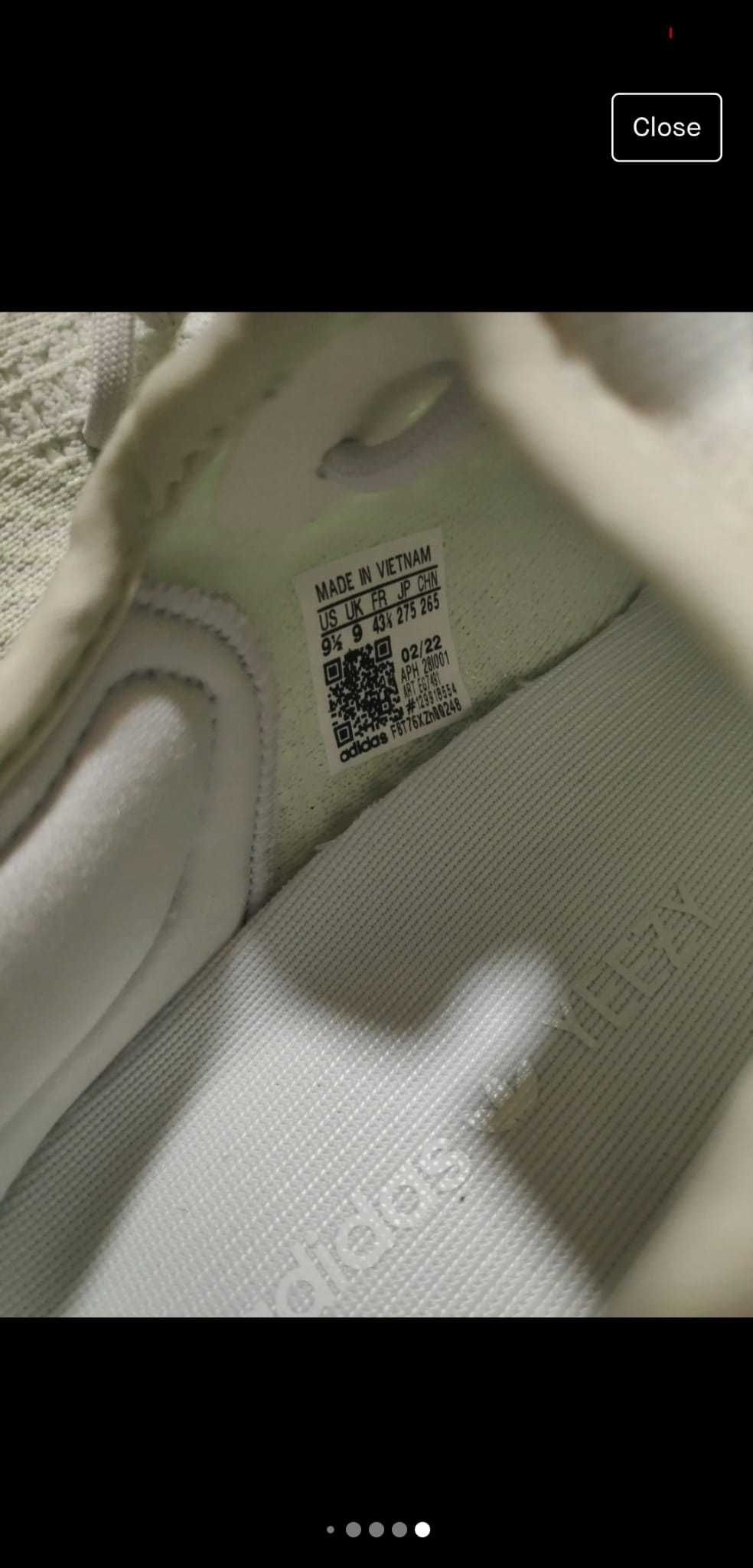 Yeezy Boost 350 v2 Hyperspace