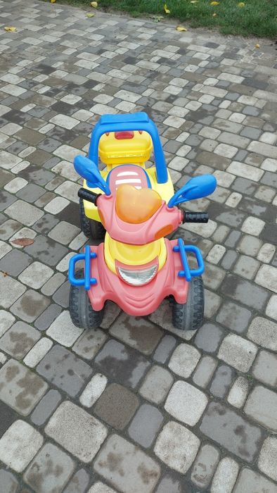 Продам дитячий квадроцикл
