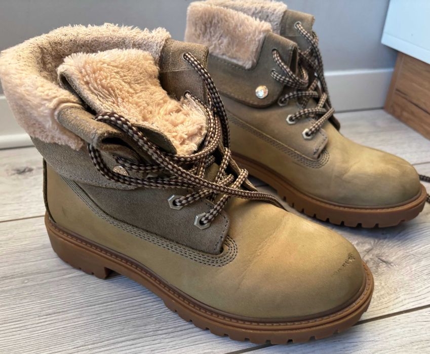 Damskie buty skórzane ocieplane trapery Darkwood rozmiar 39