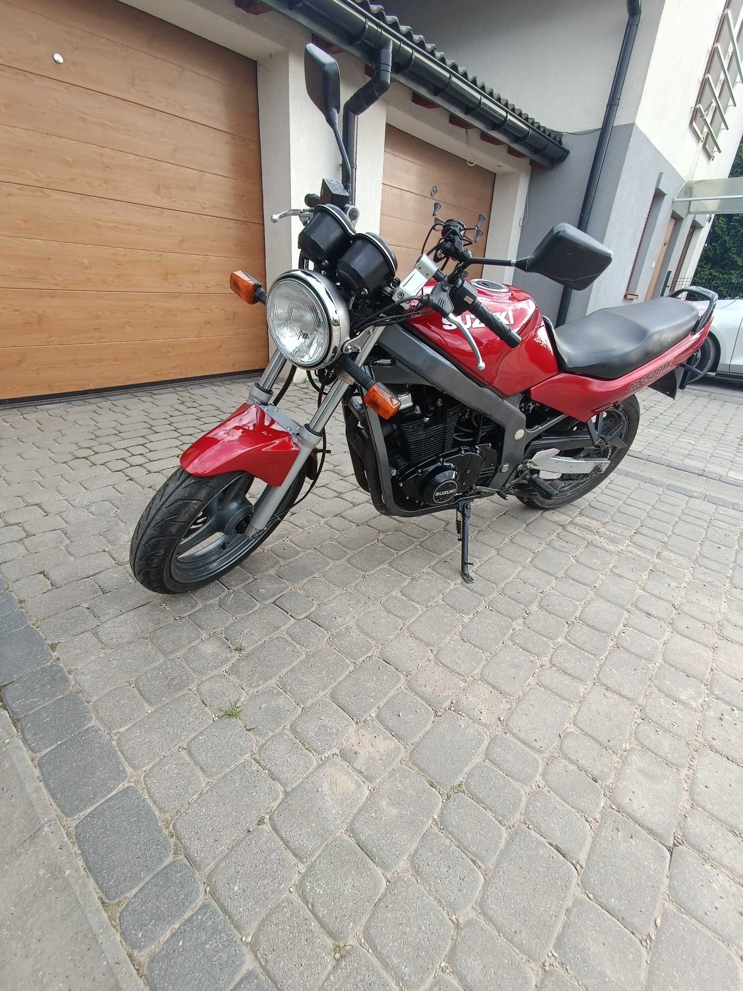 Suzuki GS500E 1996 – zadbany klasyk, gotowy do jazdy!