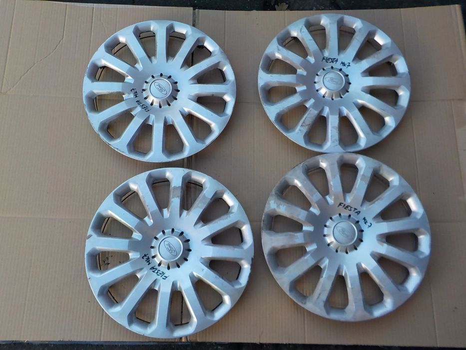 kołpaki 15&#039;&#039; ford fiesta mk7 8V21-1130-JB