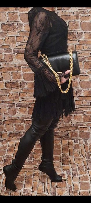 Zjawiskowa elegancka czarna koronkowa sukienka Marki Marciano by Guess