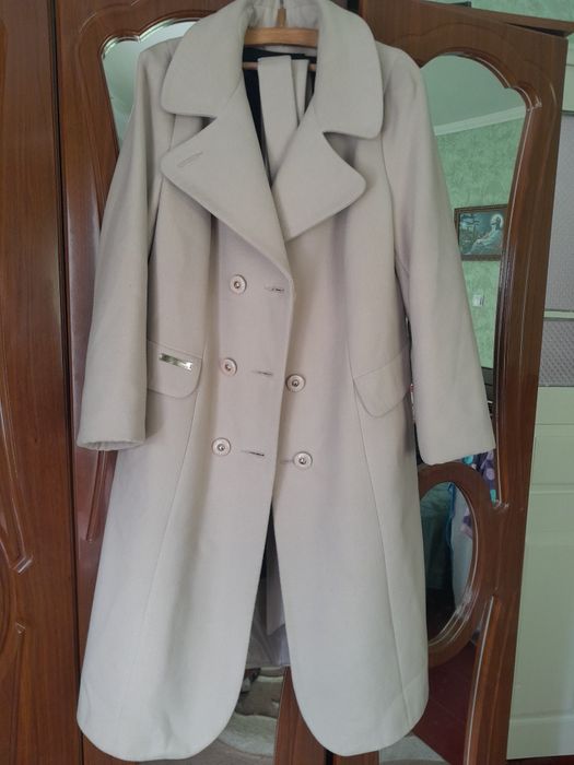 Продам жіноче пальто