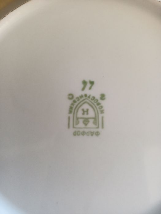 Тарелки глубокие.