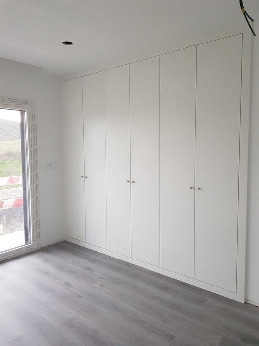 Trabalhos na área da  carpintaria