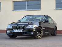 BMW Seria 7 F01 740i 320KM Alu 19" Klima Kamera Bi-ksenon LED Zadbana Bez wkładu