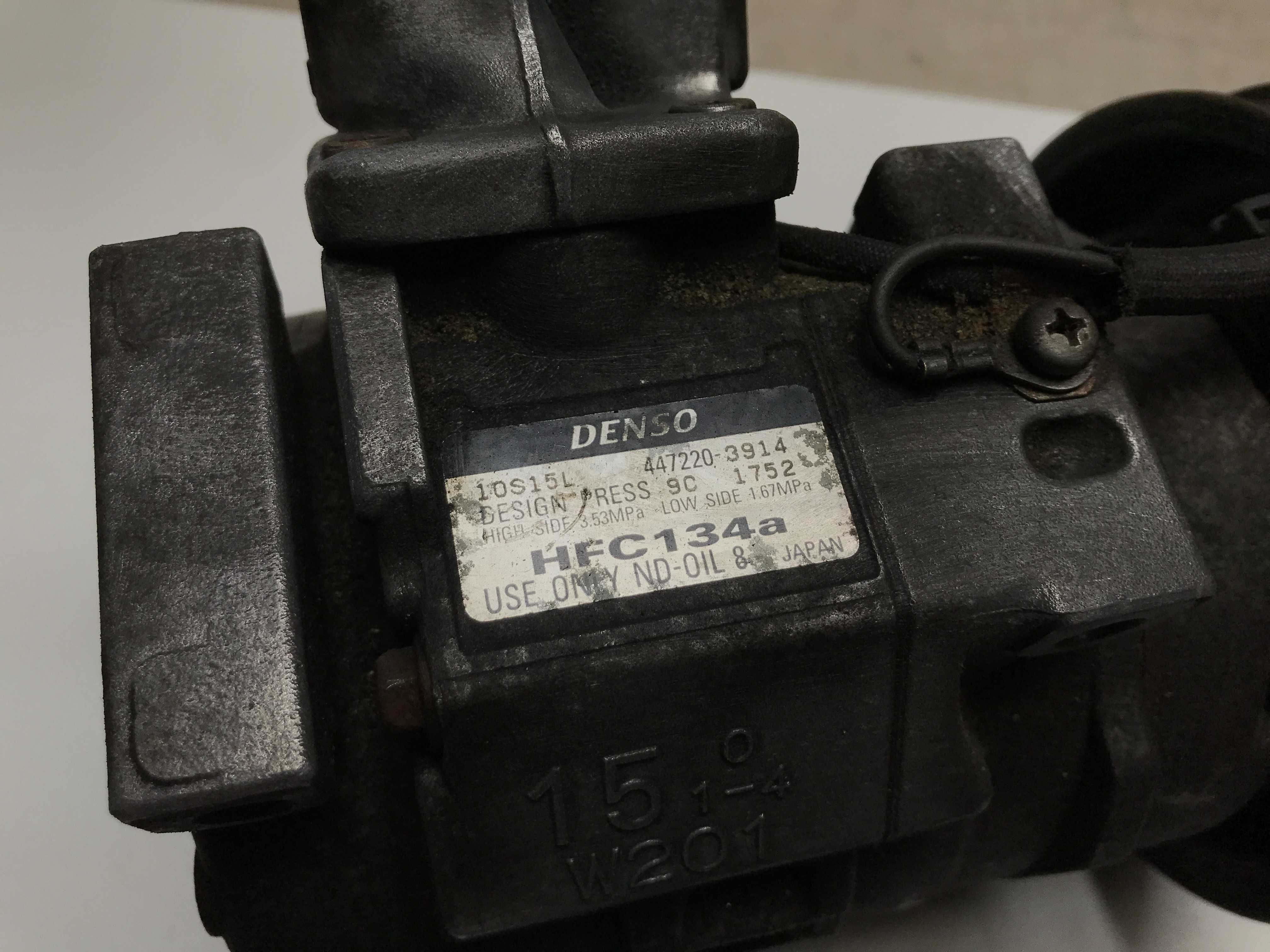 Компрессор кондиционера Toyota Avensis T22 (2000-2003 р.в) - 1.6-1.8