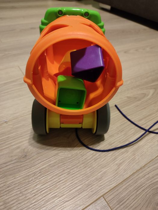 Betoniarka Fischer Price sorter