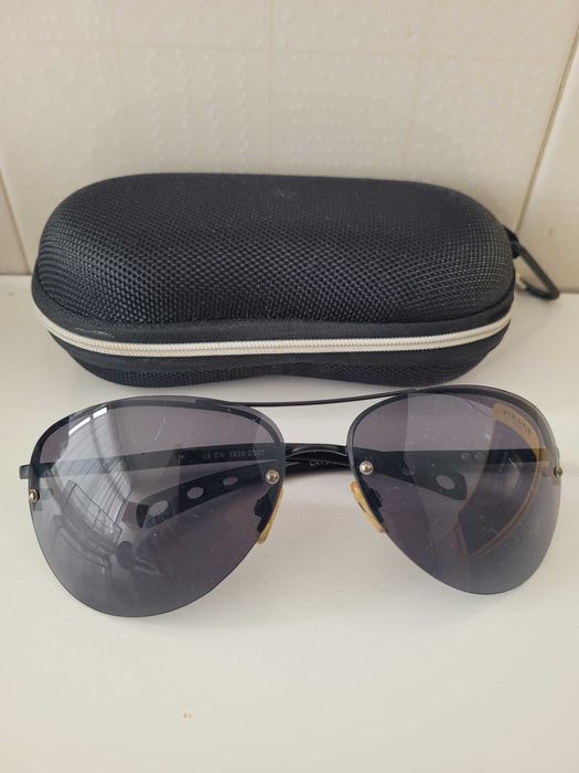 Vendo oculos de sol bom estado para homem